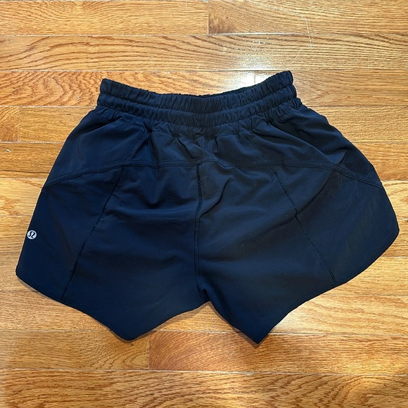 lululemon black shorts, size 6 - Picture 2 of 4